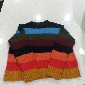 URBAN OUTFITTERS Sweater size “M”
